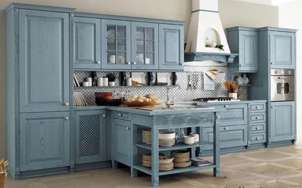 pintura-cocina-antigua Lacar puertas de muebles de cocina